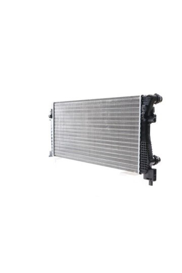 RADYATÖR GOLF VII-A3-LEON-OCTAVIA 1.2 TFSİ-1.6 TDİ 13 > 650x322x23 MRK/OTOM